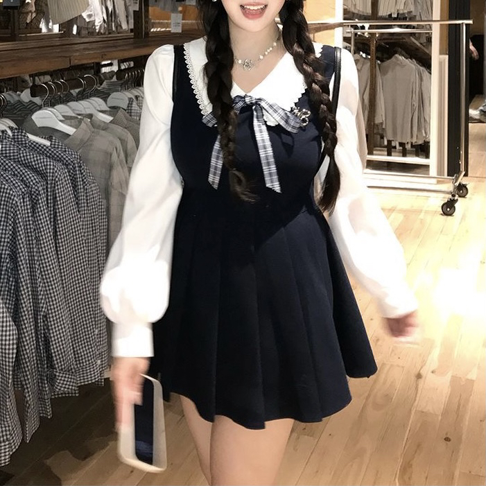 不火安妮10/8 20点【韩女返校日】学院风TR面料娃娃领百褶连衣裙