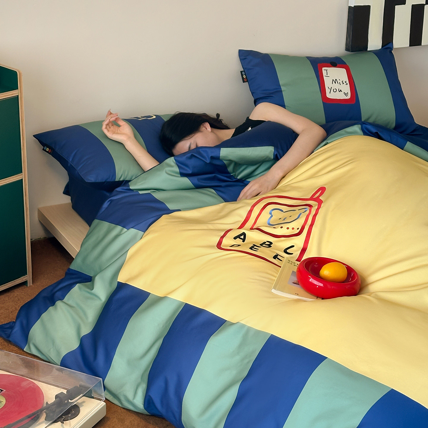 月光巴士意式孟菲斯风60支长绒棉床上四件套全棉刺绣被罩床单纯棉,床上用品,床品套件/四件套/多件套,淘宝优惠券,粉丝福利购,淘宝优惠卷