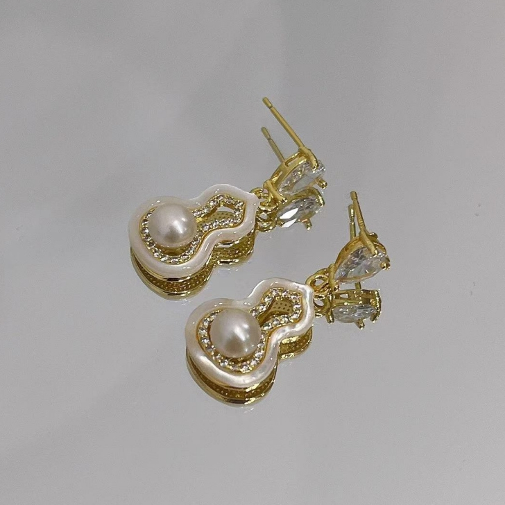 【慕斯格瑞】葫芦贝母珍珠耳钉XY8880228003