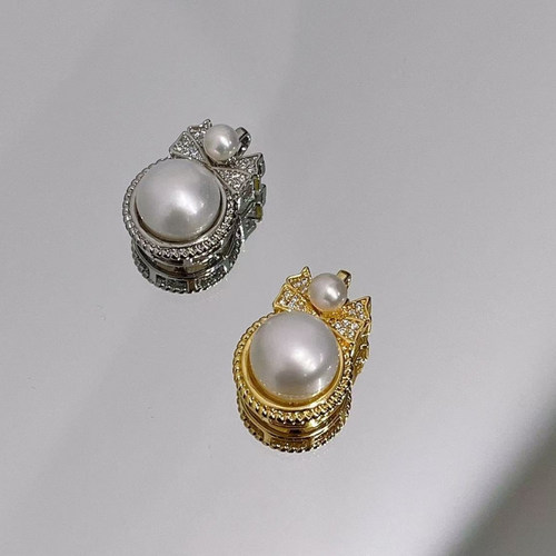 【慕斯格瑞】蝴蝶结豪镶珍珠吊坠JY8880516001