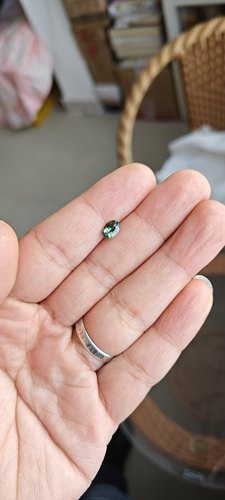 天然山东蓝宝石裸石AAA级蓝绿黄火彩昌乐蓝宝石戒面5*7 02132号