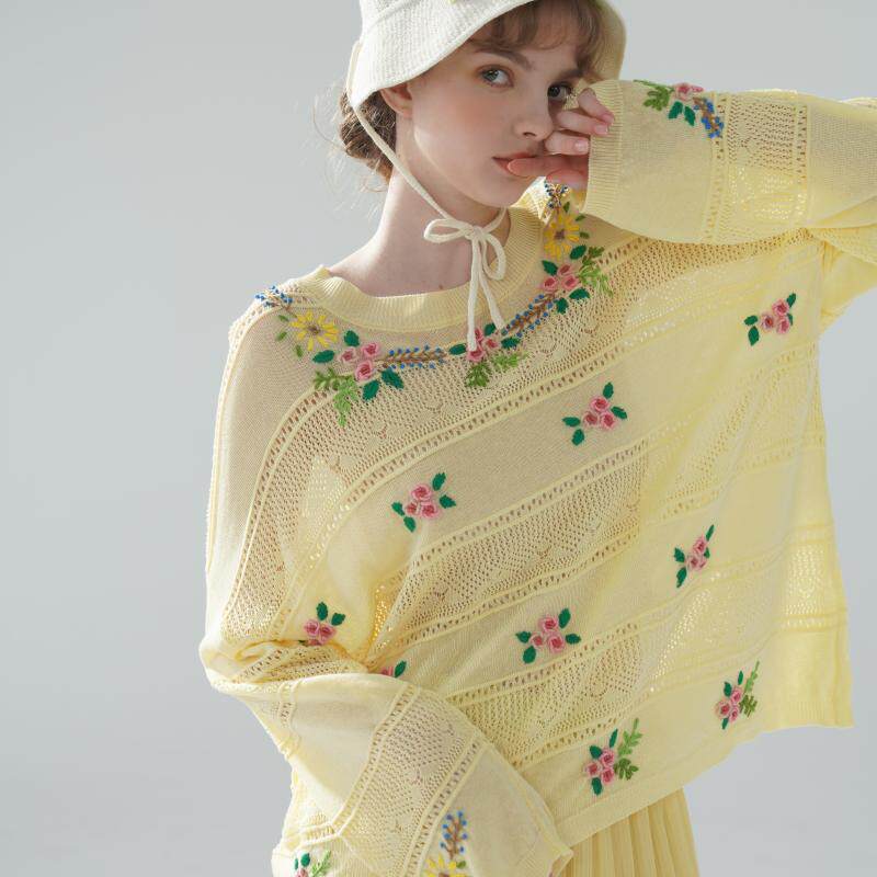 脸儿艺 原创手工绣花法式立体刺绣小蔷薇花镂空宽松莱赛尔针织衫