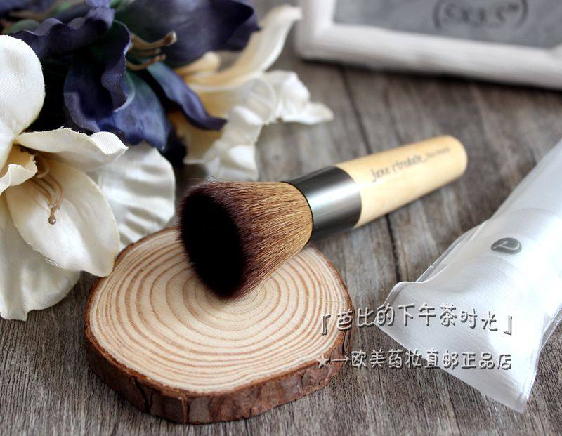 jane iredale 珍爱芮德 handi brush 粉饼刷/平头粉刷