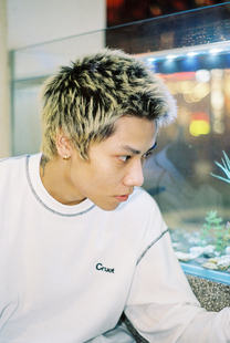 Cruet调味瓶春秋季男女基础款刺绣logo华夫格圆领休闲宽松长袖T恤