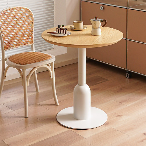 北欧实木圆桌家用圆形洽谈咖啡桌