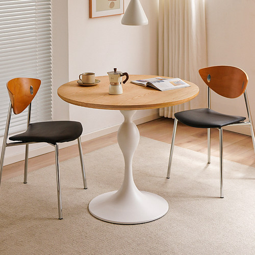 复古实木圆桌家用小户型餐桌椅子