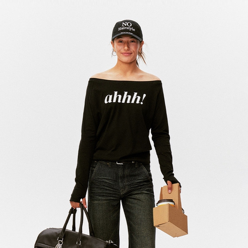 Ahhh简约一字肩LOGO长袖T恤