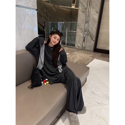 Here yaya shop 慵懒限定软绵磨毛垂垂微喇裤纸片人随意感套装