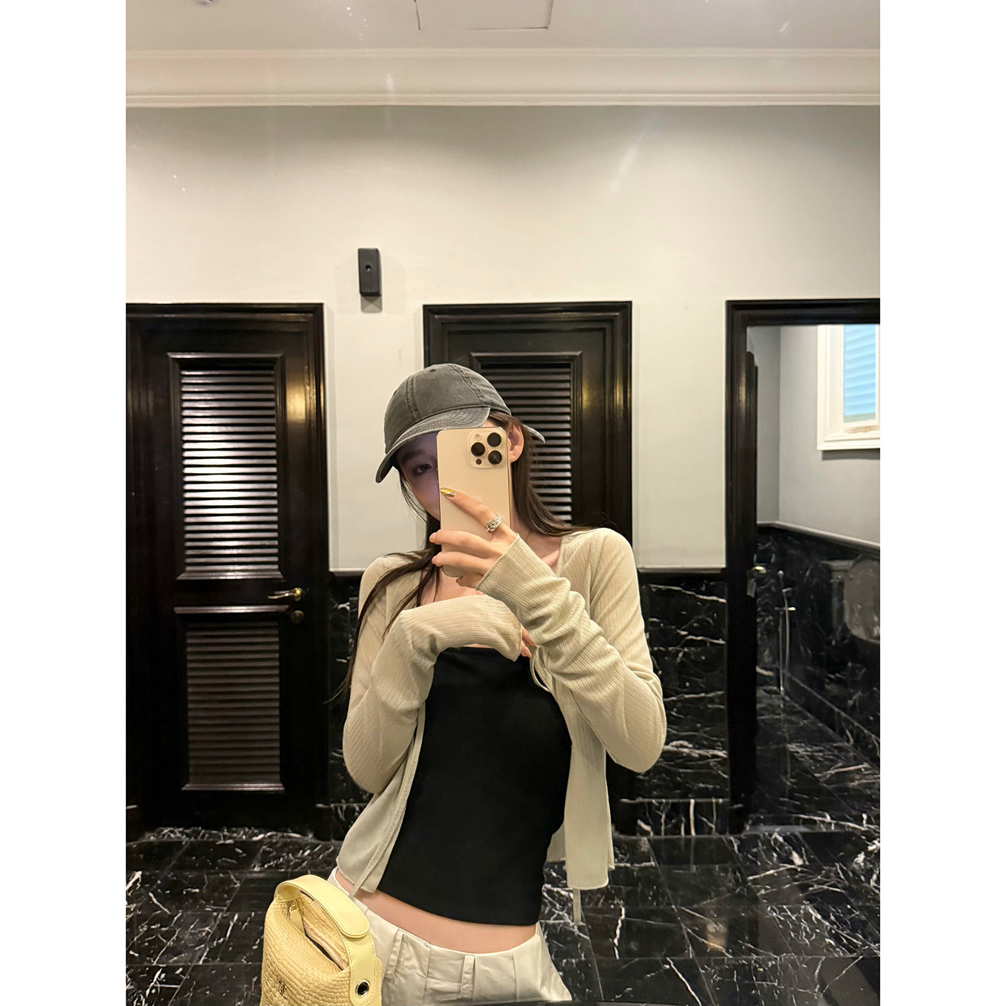 Here yaya shop柔雾杏子茶夏日刚需小温柔软绵绵坑条纹理防晒开衫