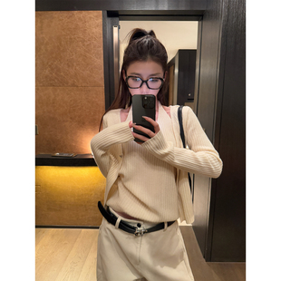 精致限定温柔感假两件100%羊毛挂脖氛围感毛衣 shop Here yaya