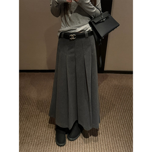 Here yaya shop 10.31 纸片人秘籍精致且随意调调420g呢料百褶裙