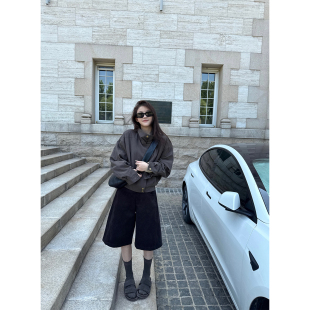 9.14 shop Here 复古蜜糖新面料复合灯芯绒挺括中裤 yaya