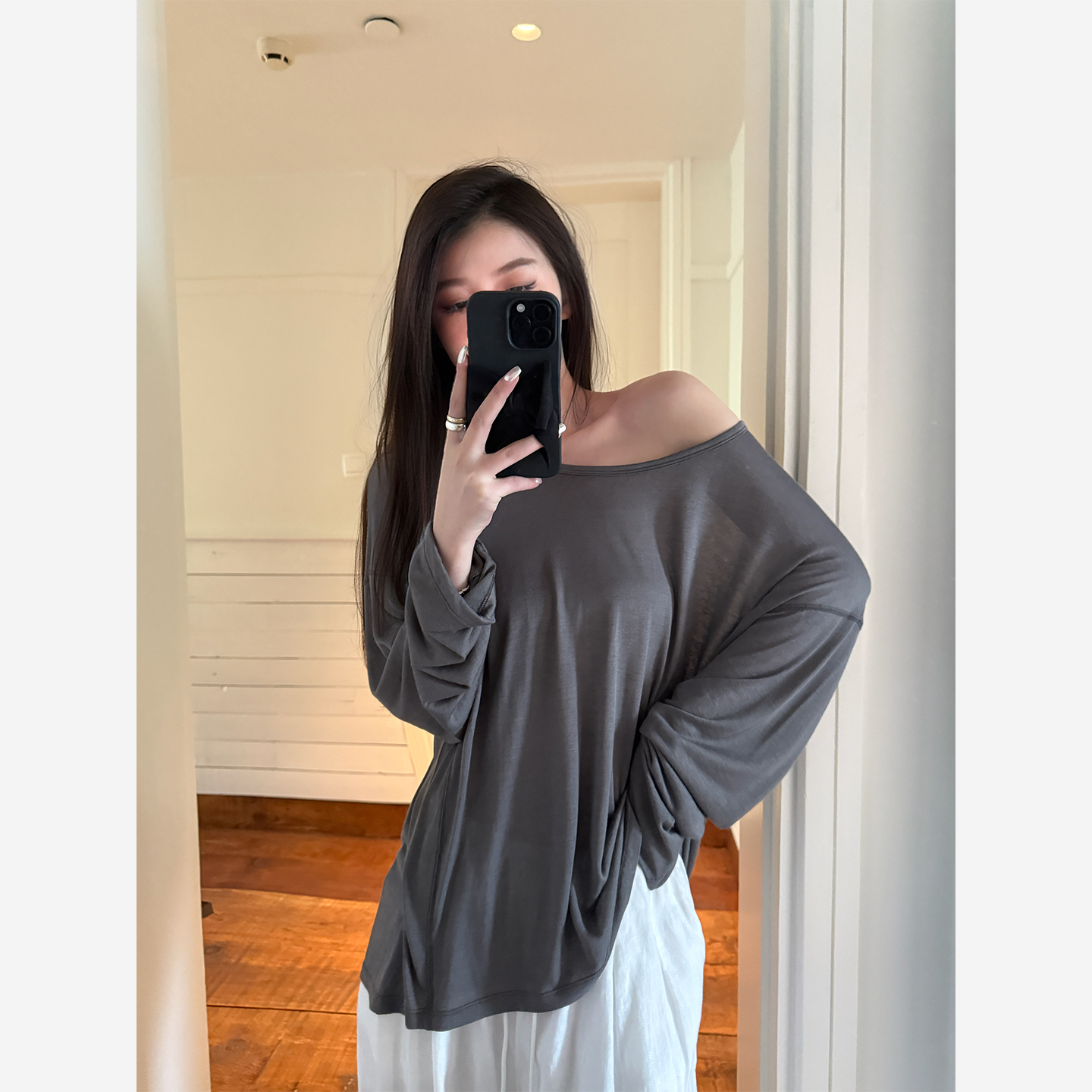 Here yaya shop云朵奶芙芙松弛淡然露肩天丝亚麻防晒面膜大t恤女
