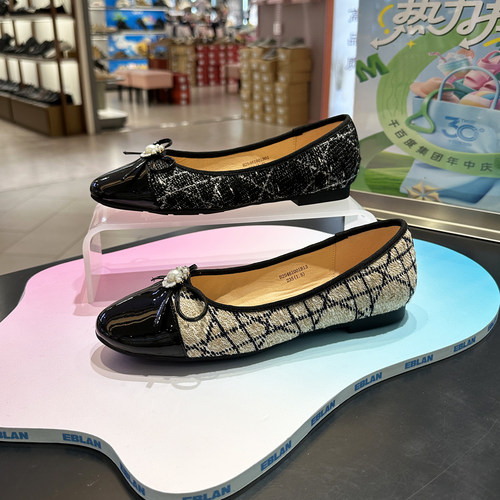 伊伴女鞋商场同款正品浅口单鞋女