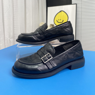 平跟平底百搭时尚 EBLAN伊伴女鞋 真皮乐福鞋 2025新款 B25456701 正品