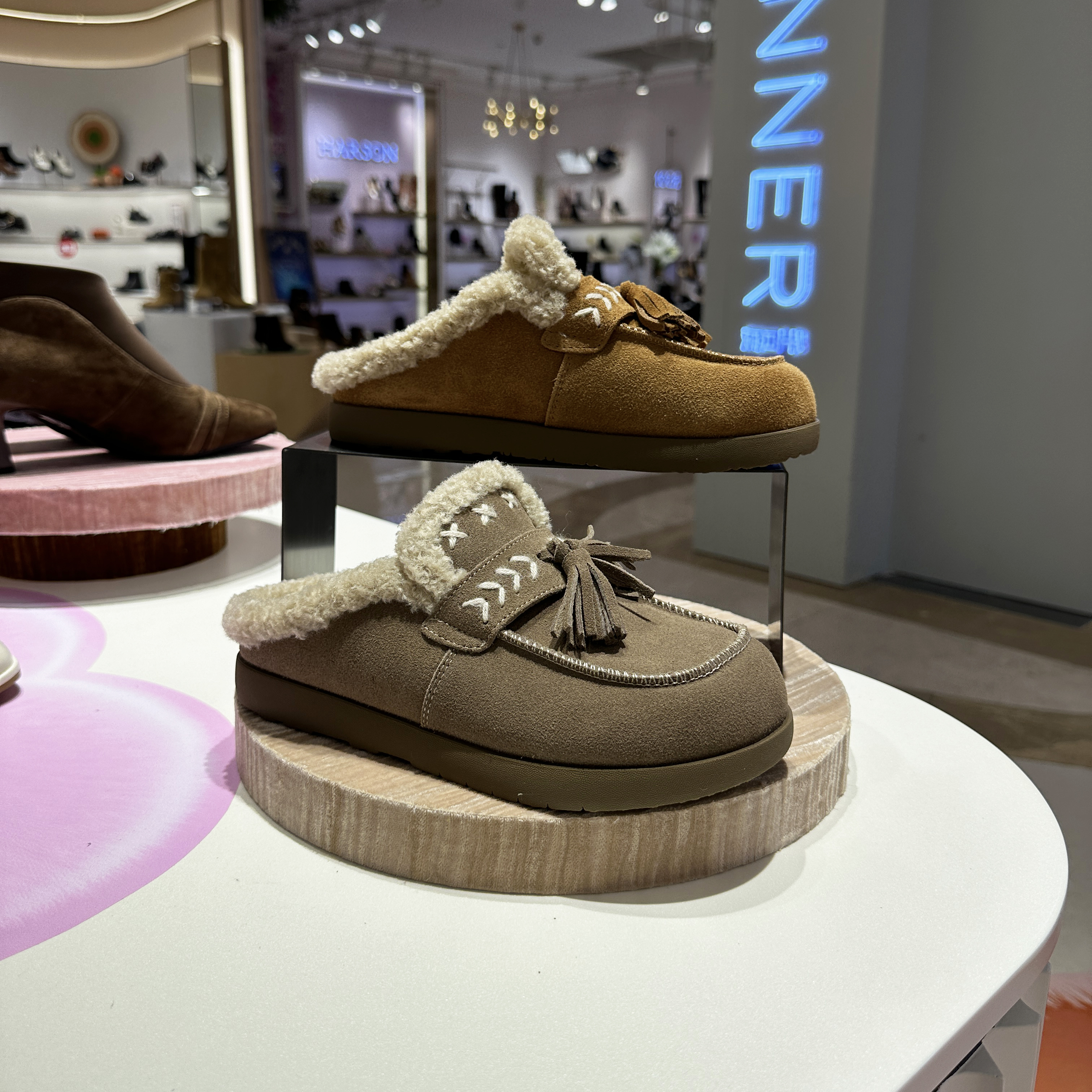 伊伴加绒勃肯鞋冬季后空加厚棉鞋