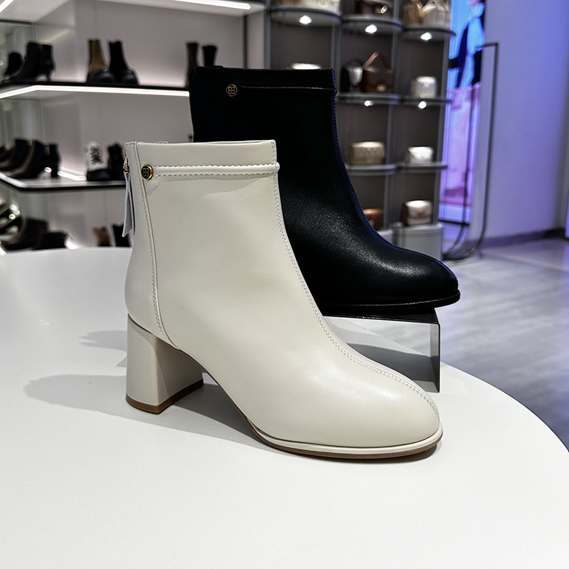 伊伴商场同款正品时装靴