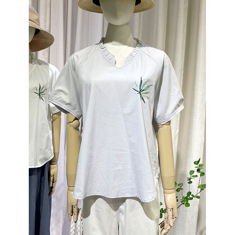 掂量女装 夏原创设计荷叶边立领白色衬衫绣花小衫文艺Y2W20O12757