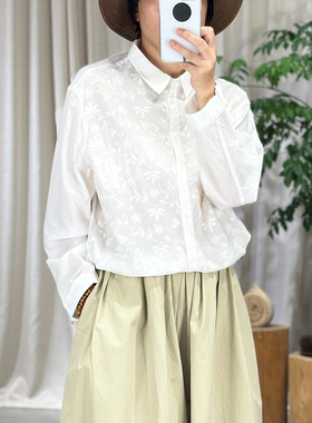 掂量女装 夏季新款设计感纯色刺绣花短袖衬衫显瘦简约L3V01C15259