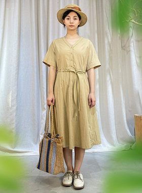 掂量女装 夏季新款文艺V领短袖连衣裙女设计感中长裙Y2W12Q12487