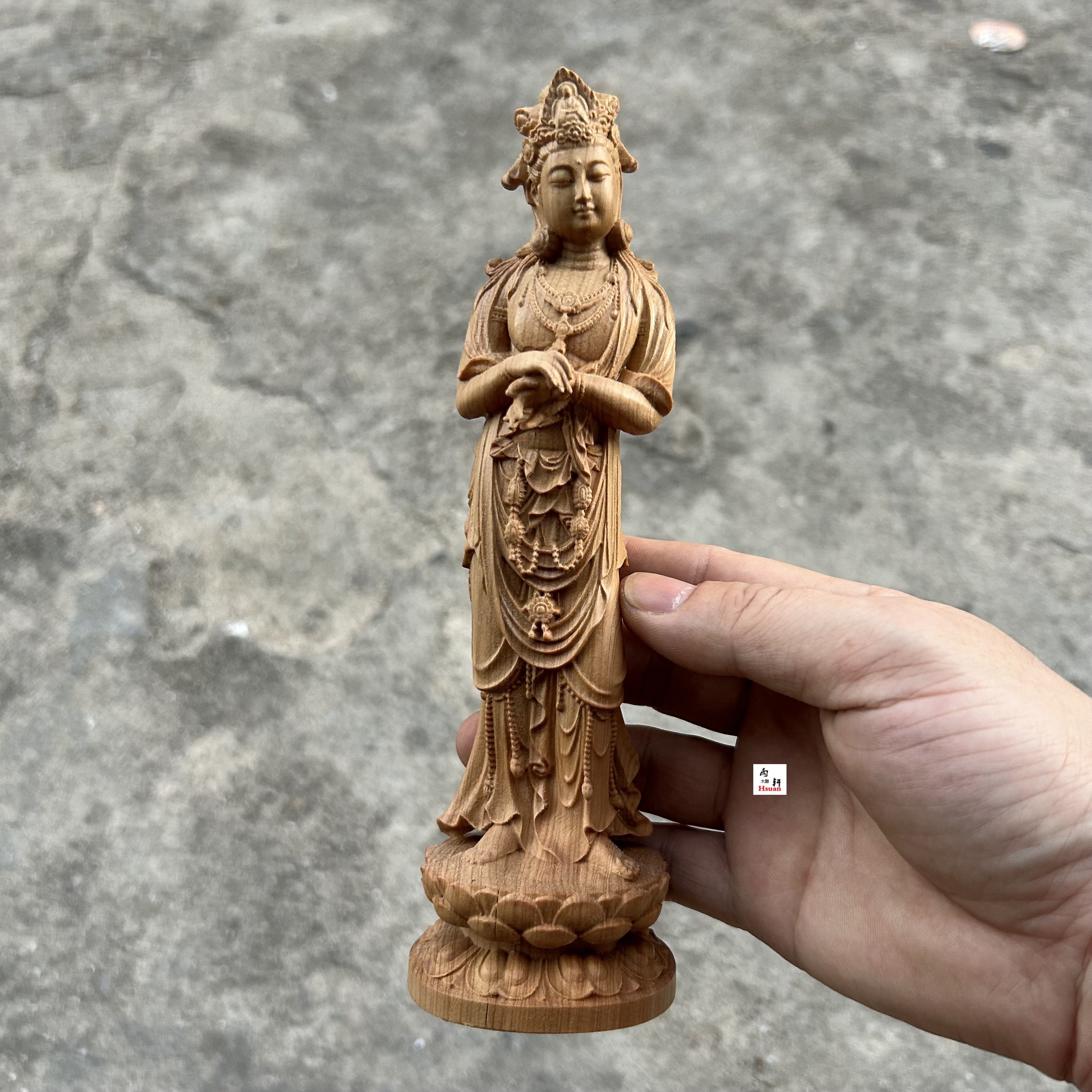 崖柏木雕唐观音菩萨佛像摆件