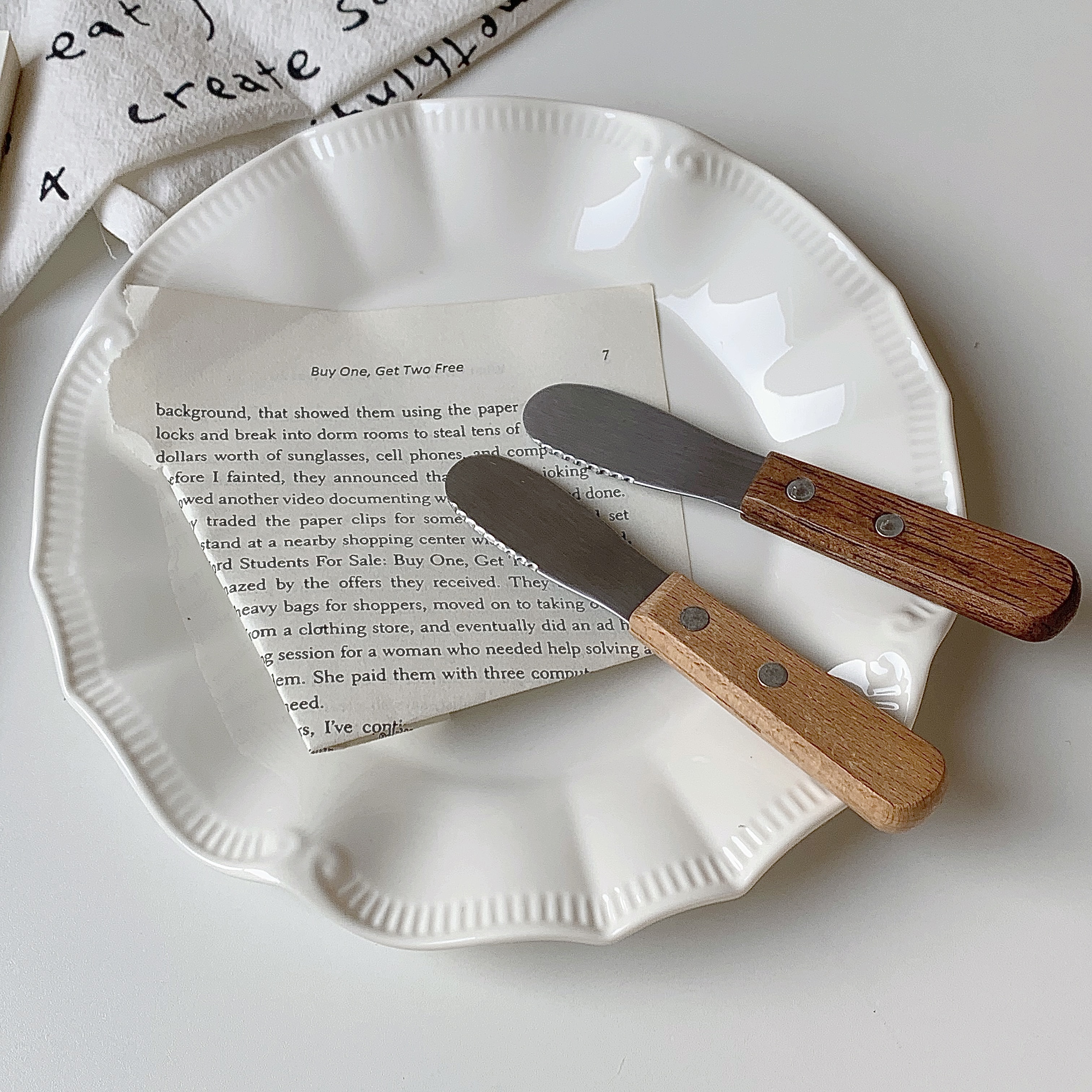 ins复古木柄不锈钢牛油刀 吐司抹酱黄油果酱刀烘焙面包锯齿奶油刀