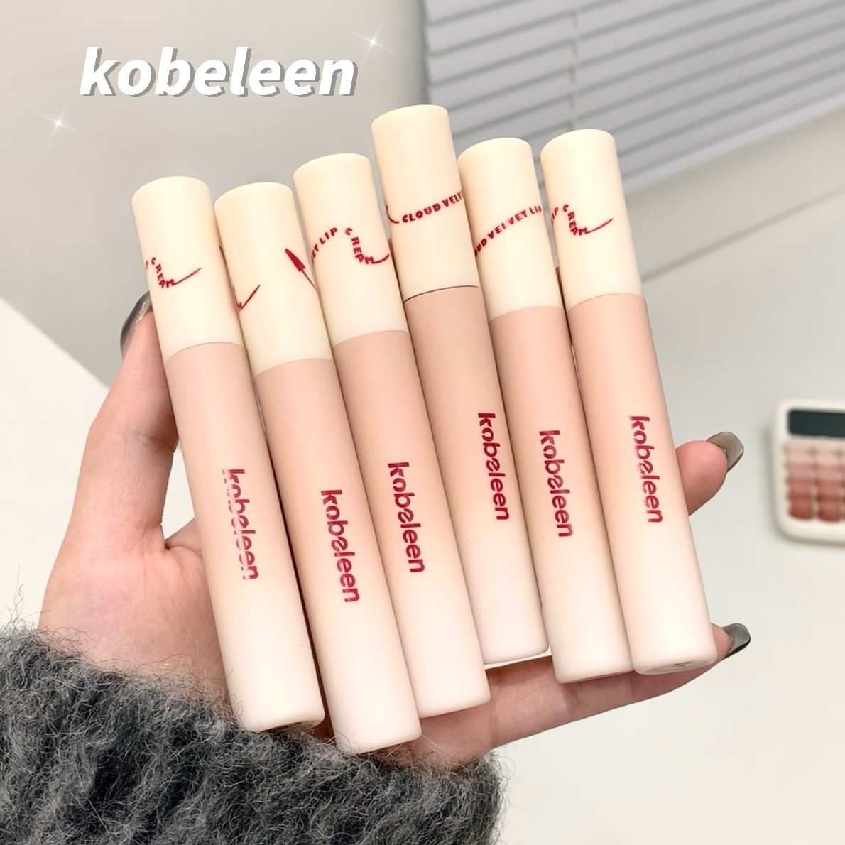 跨境kobeleen云绒持色唇釉低饱和伪素颜雾面哑光不易沾杯显白