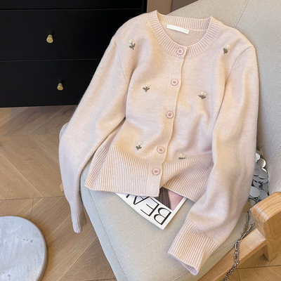 圆领田园风花朵毛衣女2025新款秋