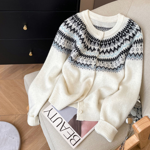 小C家 费尔岛风毛衣开衫女2025新款秋冬纯羊毛衫提花圆领针织上衣