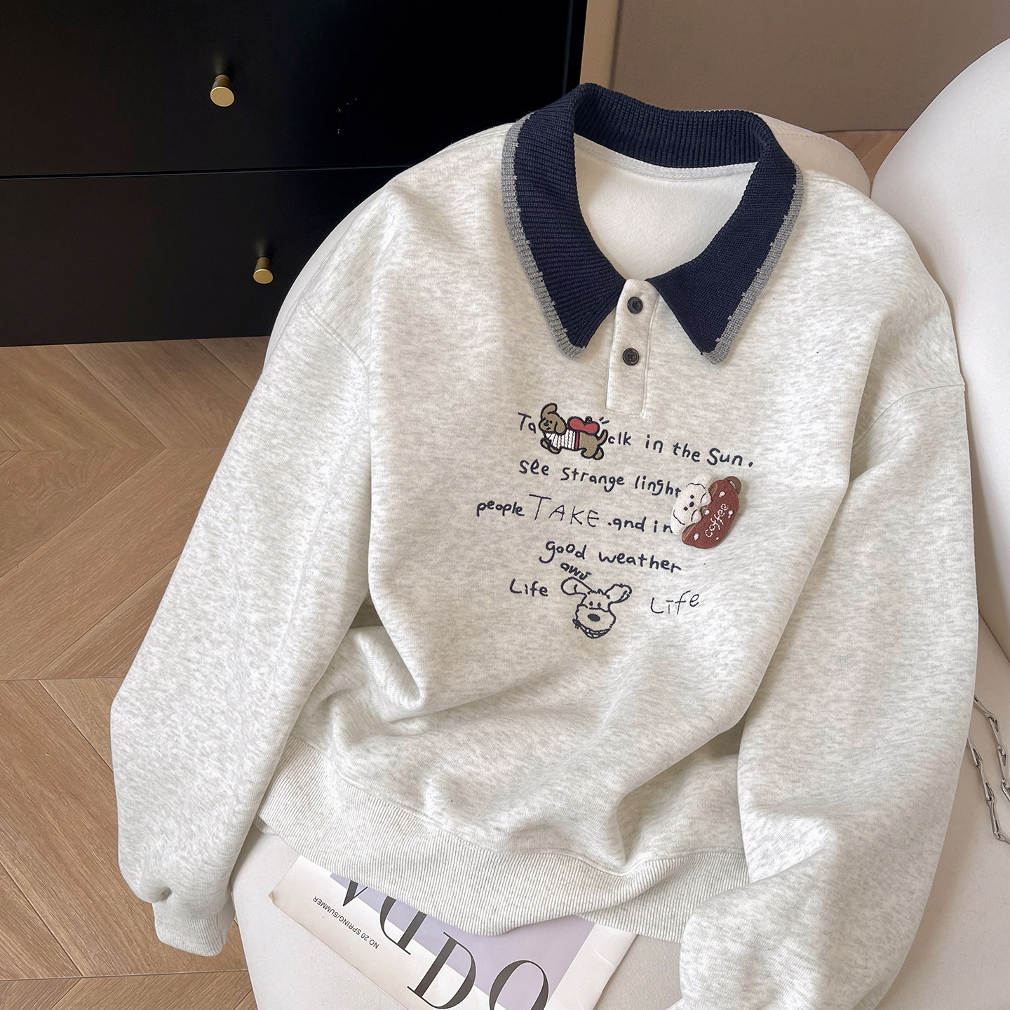宽松学院风撞色polo领刺绣卫衣女图片