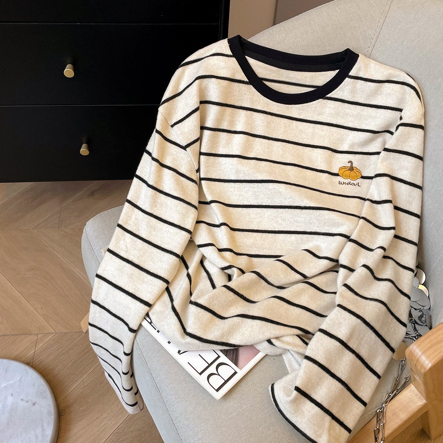 长袖休闲磨毛条纹棉T恤女秋新款