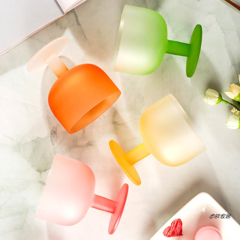 矮脚果汁杯粉绿鸡尾酒杯少女酒杯