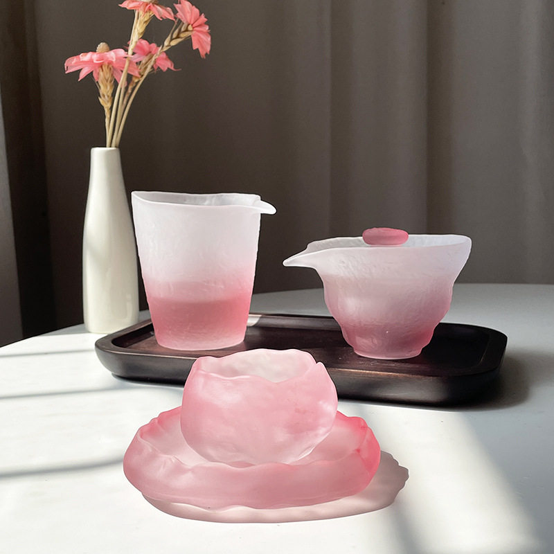 粉色渐变茶杯盖碗琉璃茶具品茗杯
