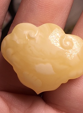 天然原矿蜜蜡贝壳蝴蝶吊坠如意锁