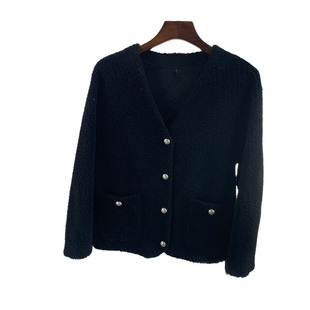 羊剪绒外套女短款2025秋冬新款年轻V领皮毛一体大衣100羊羔毛皮草