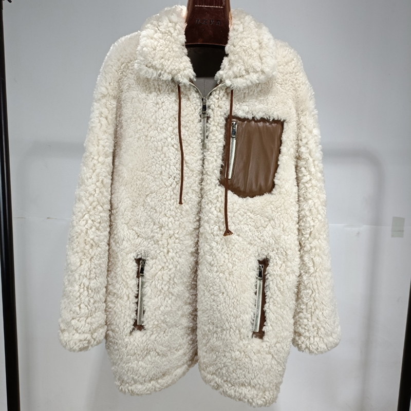 美利奴皮毛一体中长款羊毛外套特