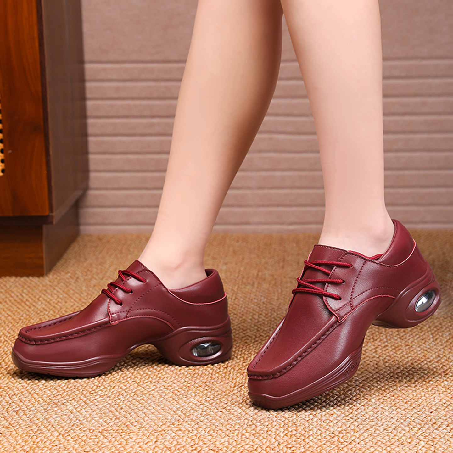 现代舞鞋2025秋季新款舞蹈鞋真牛皮广场舞水兵跳舞鞋中老年妈妈鞋,运动/瑜伽/健身/球迷用品,广场舞鞋,淘宝优惠券,粉丝福利购,淘宝优惠卷