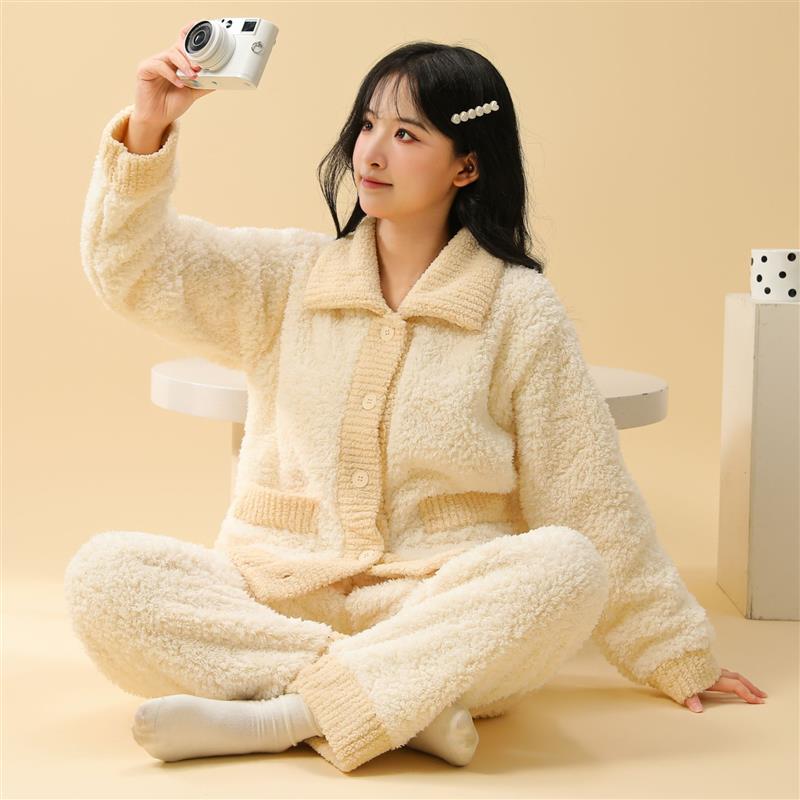 法兰绒睡衣女秋冬季宽松大码套装加绒加厚珊瑚绒冬天家居服可外穿