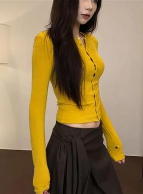 黄色小个子长袖t恤女秋季修身内搭短款辣妹紧身多巴胺开衫上衣潮
