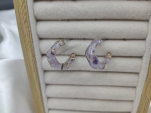 气质透明树脂耳钉金箔点缀清新甜美可爱风学生女紫色开口c圈潮V22