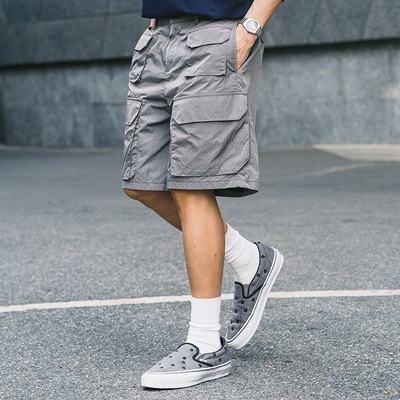 DICEOFF轻薄多口袋工装短裤
