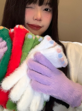 小糖豆毛绒手套女冬季白色可爱加绒加厚保暖分指露指触屏骑行防寒
