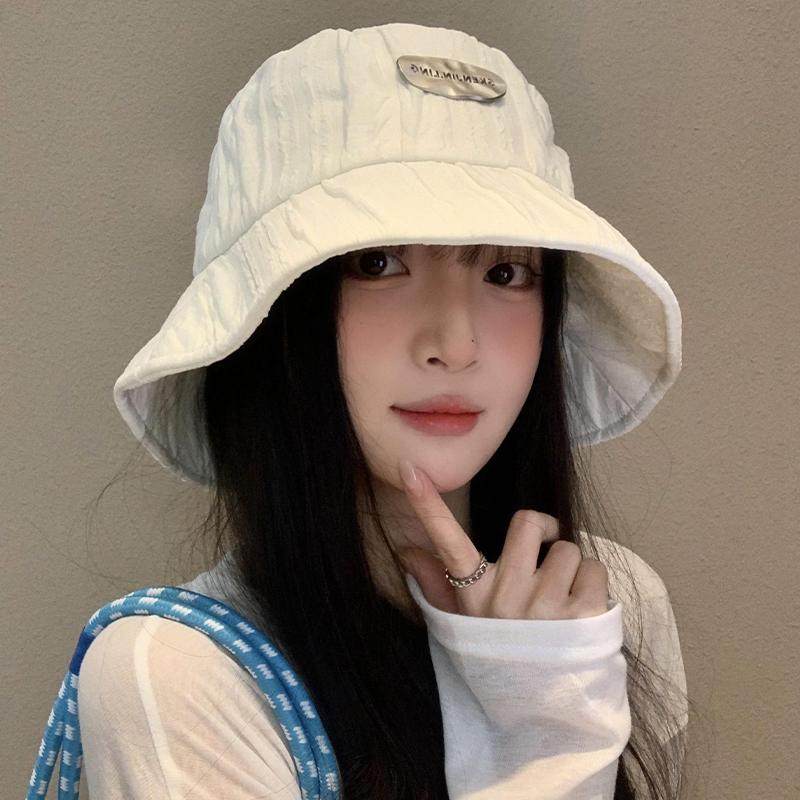 白色褶皱渔夫帽女春夏季薄款透气图片