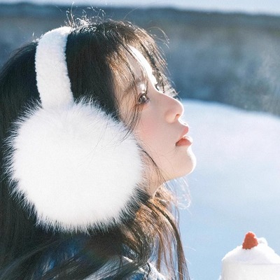高品质~可爱毛绒耳罩女冬季