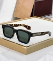 Tortoiseshell Frame Green Piece