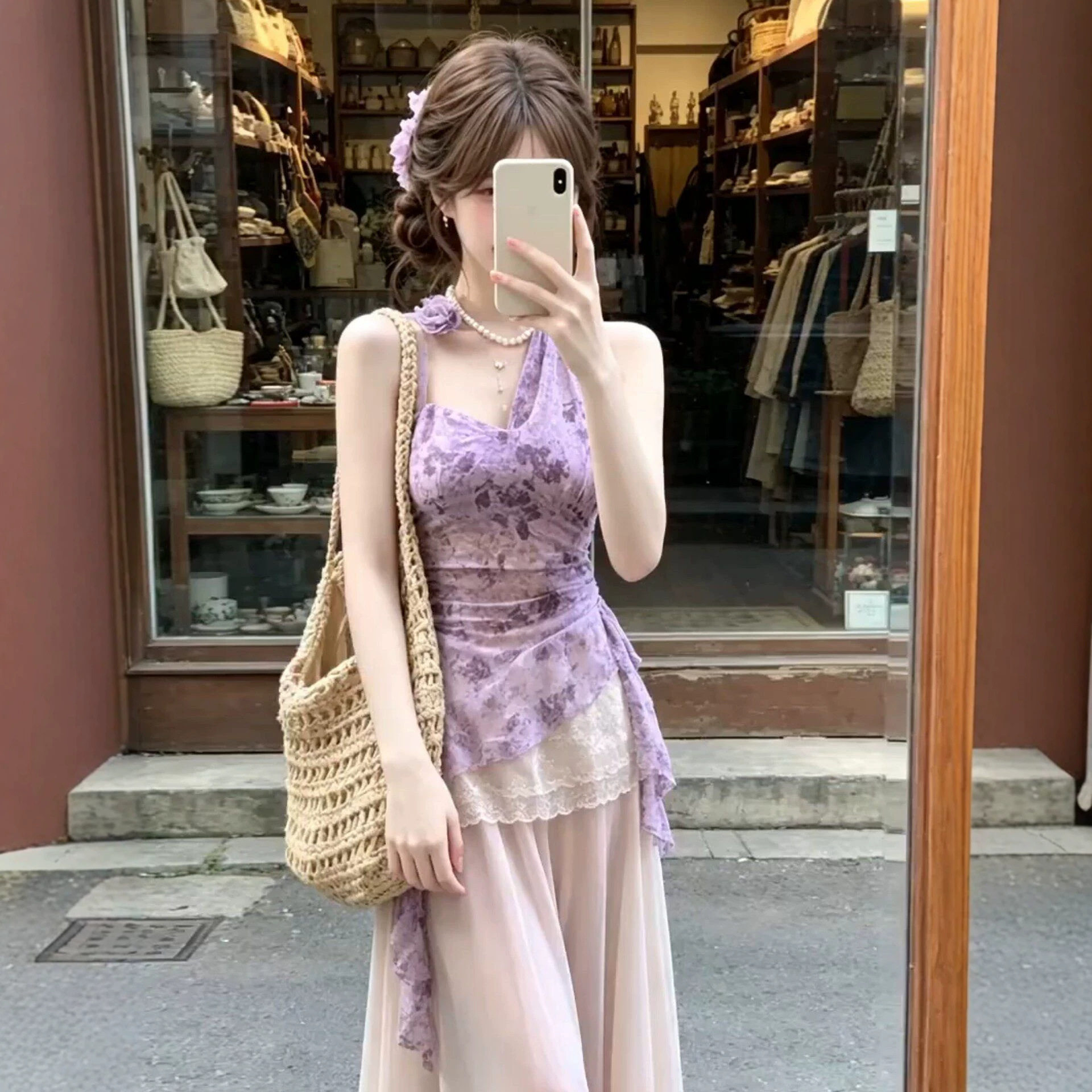 不规则紫色碎花挂脖吊带背心女夏季荷叶边设计感收腰纯欲辣妹上衣