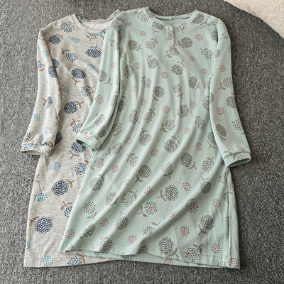 百搭长袖连衣裙靓丽气质