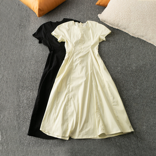 夏季外贸韩版新款 青春靓丽 通勤百搭 纯色圆领短袖连衣裙