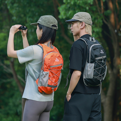 户外超轻便大容量登山包骑行爬山双肩背包防水耐磨男女款运动背包