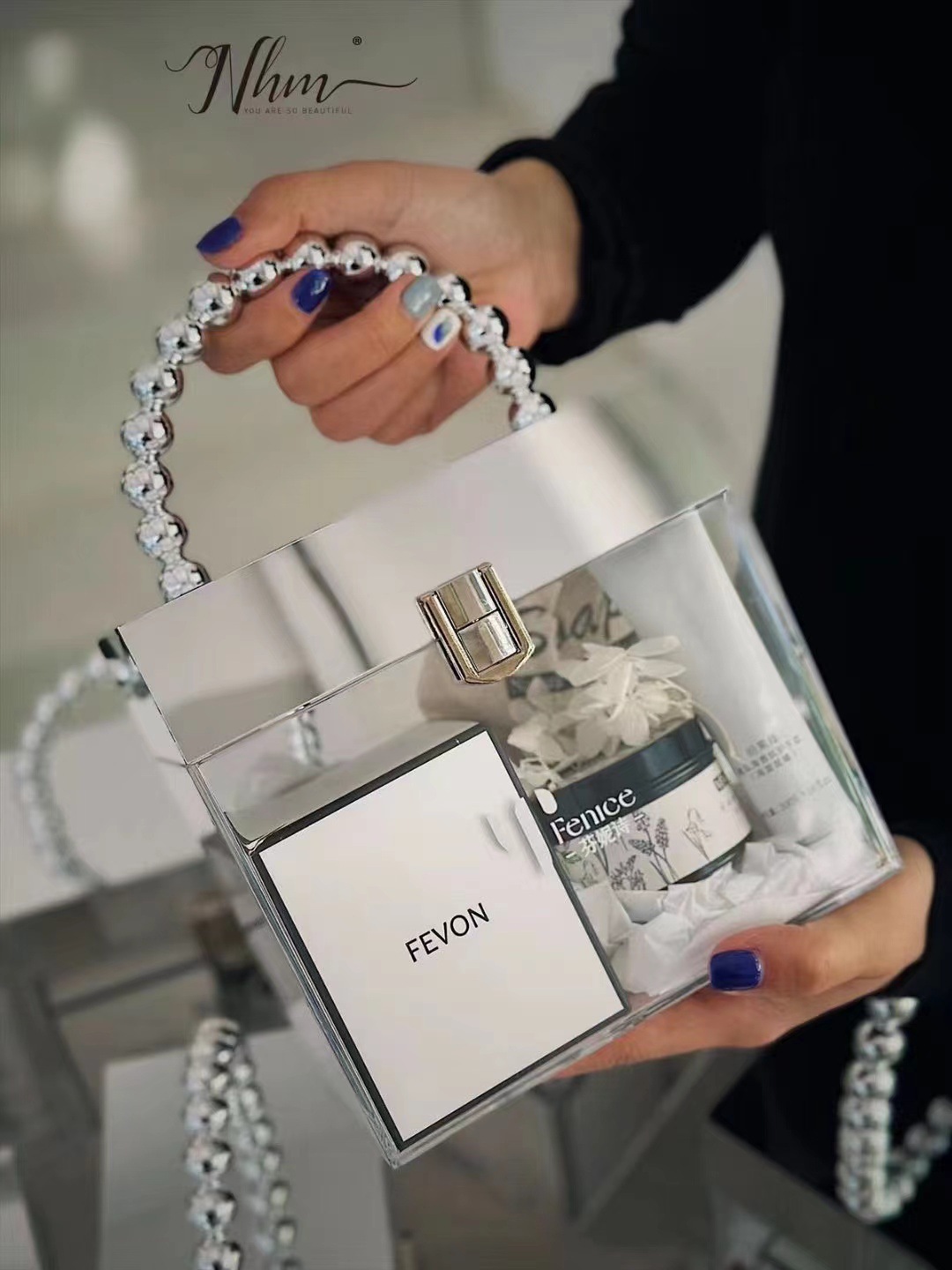 新向17x10x16精美礼物盒